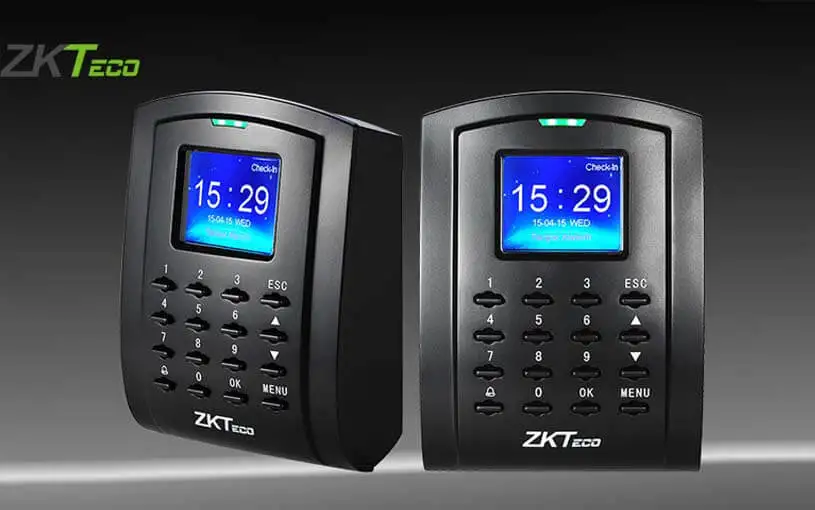 Thiết bị kiểm soát truy cập với giao diện thẻ và màn hình màu TFT – SC105