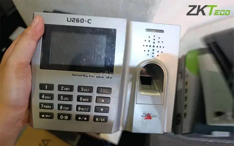 Máy chấm công vân tay thẻ ZKTeco U260C