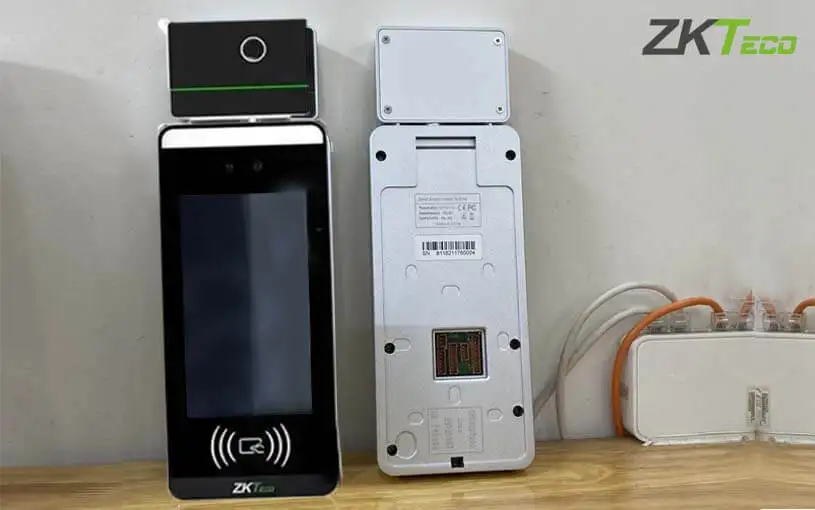 Máy chấm công khuôn mặt đo thân nhiệt ZKTeco SpeedFace-V5L-RFID[TI]