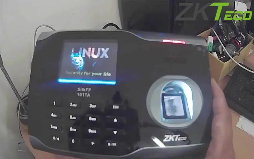 Máy chấm công vân tay ZKTeco SilkFP101TA