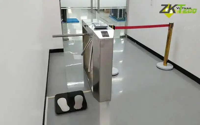 Thiết bị đo kiểm tra tĩnh điện ZKTeco ESDJH002